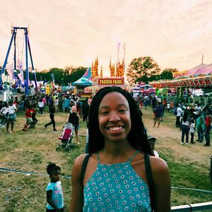 Meet your Posher, Caroline